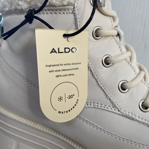 New Aldo Marni
Lace-up boot - Lug sole waterproof size 8 - Picture 5 of 7